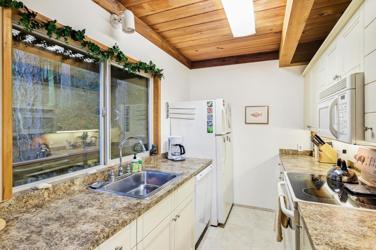 3 Bed 2 Bath Vacation Home In Eastsound Экстерьер фото